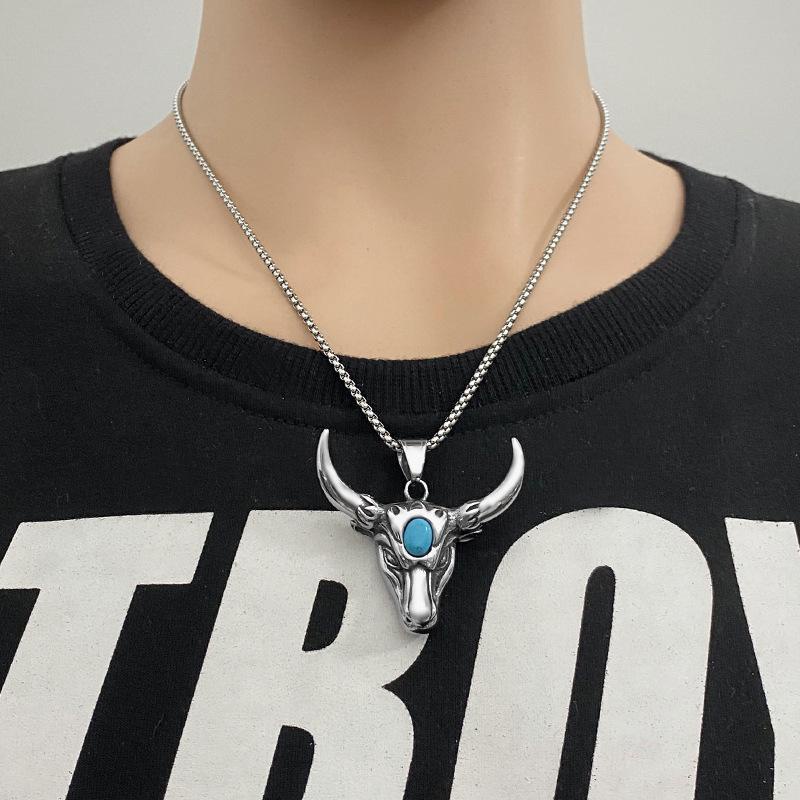 Titanium steel vintage cow head Biru San liontin kalung Gembala tampan gaya yang sama hipster hip ho