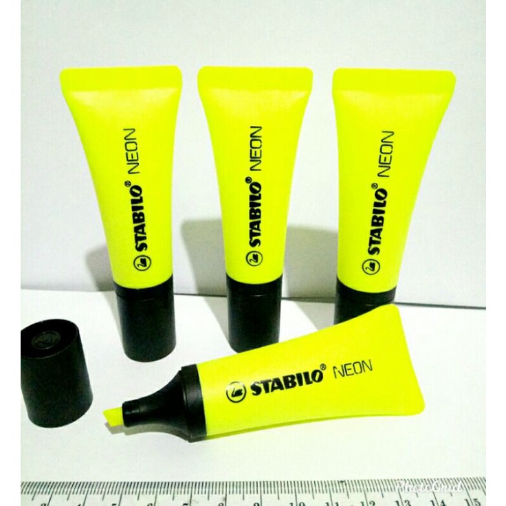 

[ 1 Pcs ] Highlighter STABILO Neon