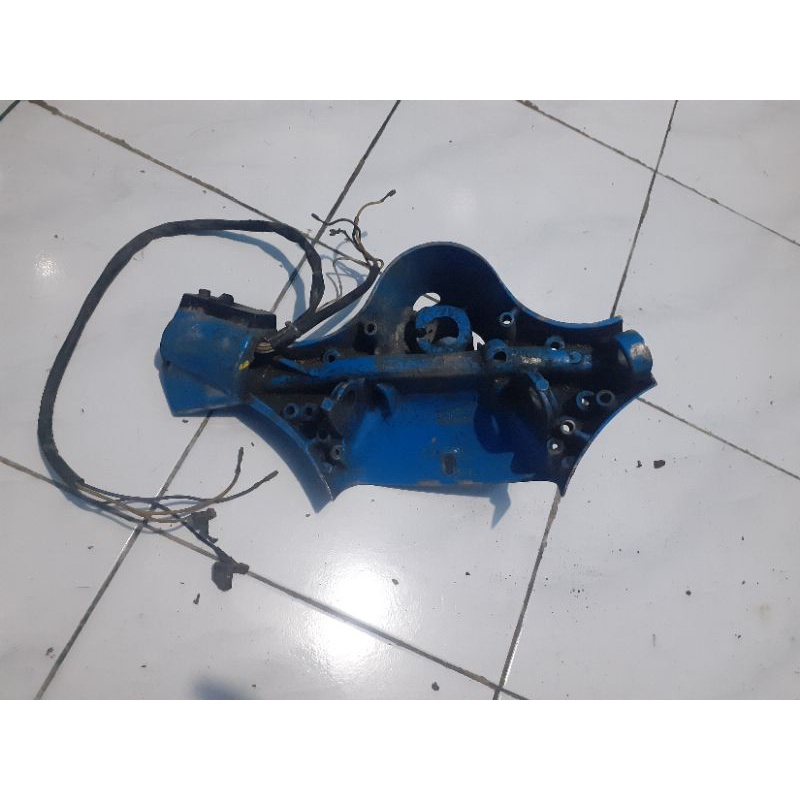 batok stang bawah vespa ps kotak tv ori original copotan