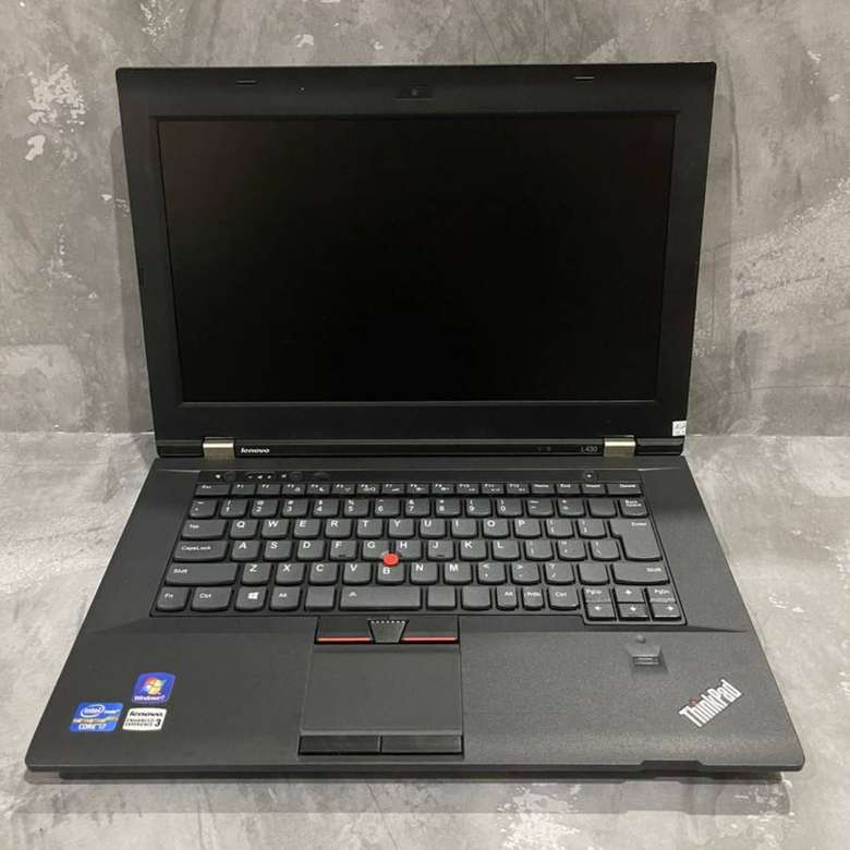 Lenovo Thinkpad i7 4GB 256GB SSD Second Bekas