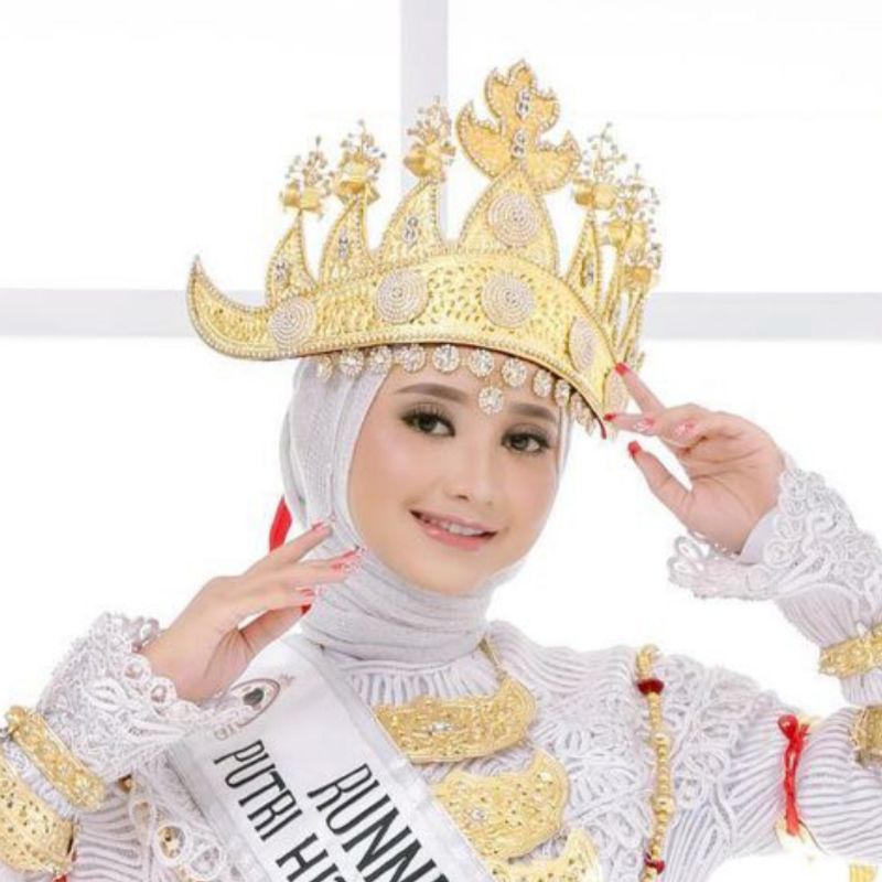 Siger cantik adat lampung pepadun