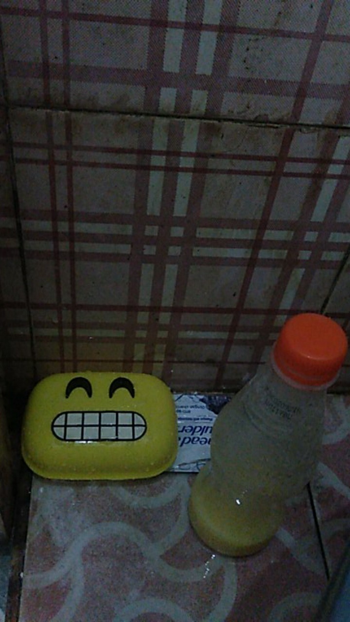 Tempat Sabun Batangan/wadah Sabun Emoticon