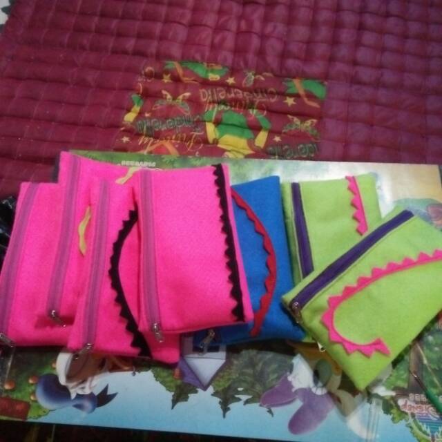 

Tempat pensil flanel