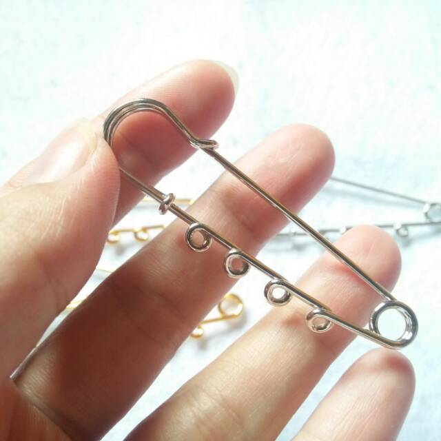 

PENITI LUBANG 5 GOLD SILVER