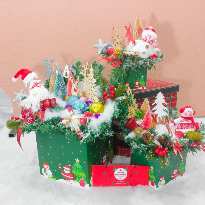 

PAKET DEKORASI HAMPERS NATAL CHRISTMAS PARCEL 45 SX542CX1S