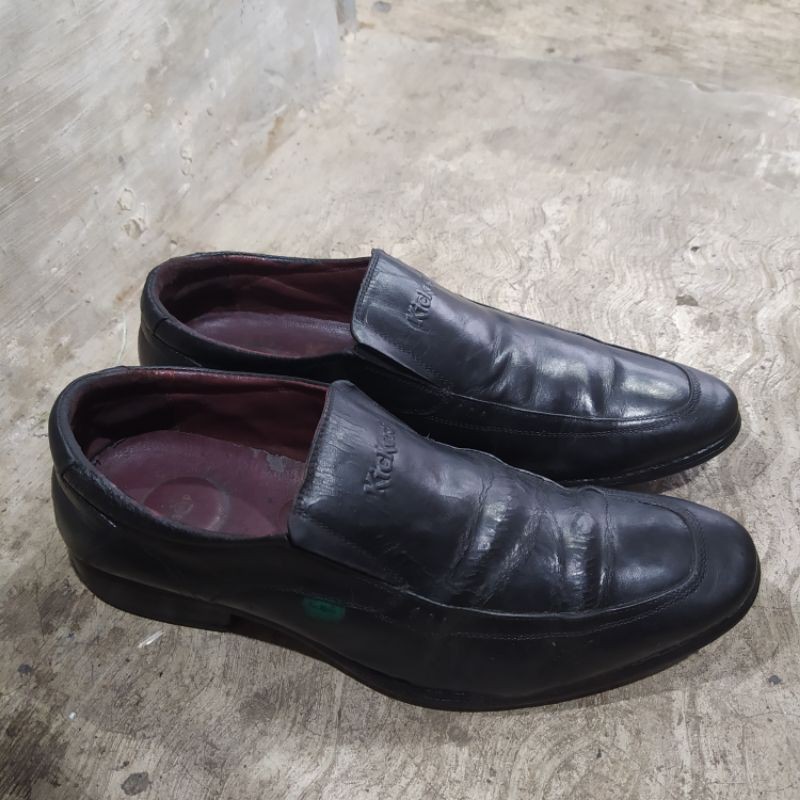 sepatu bekas pantofel kickers france original