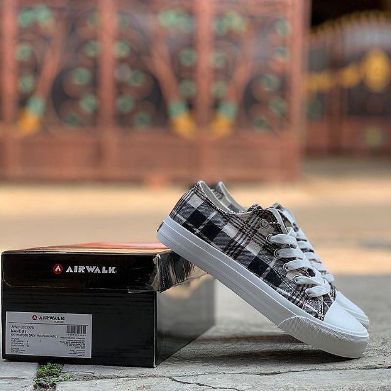 Airwalk Manne Off White Dark Grey