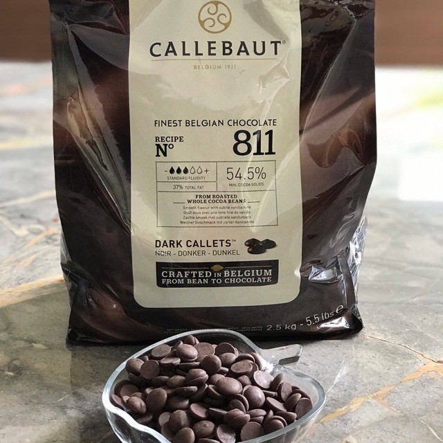 

Callebaut No. 811 (54.5% Dark Chocolate Couverture) 2.5Kg
