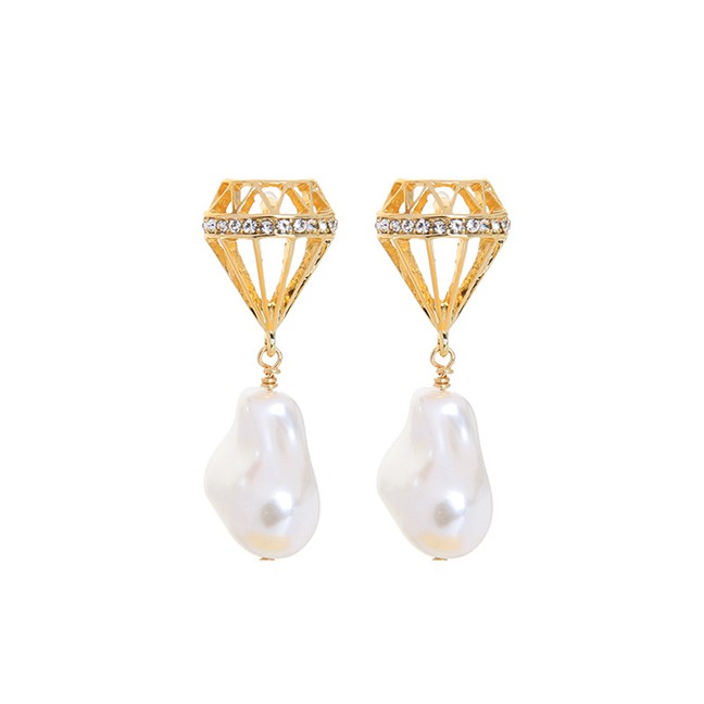 LRC Anting Tusuk Fashion Pearl Stud Earrings Diamond Baroque Pearl Earrings With Diamonds K09864