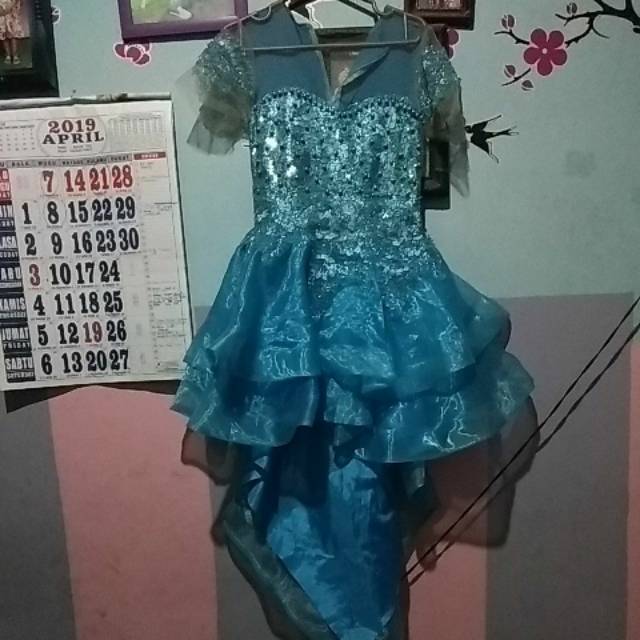 Baju penyanyi second