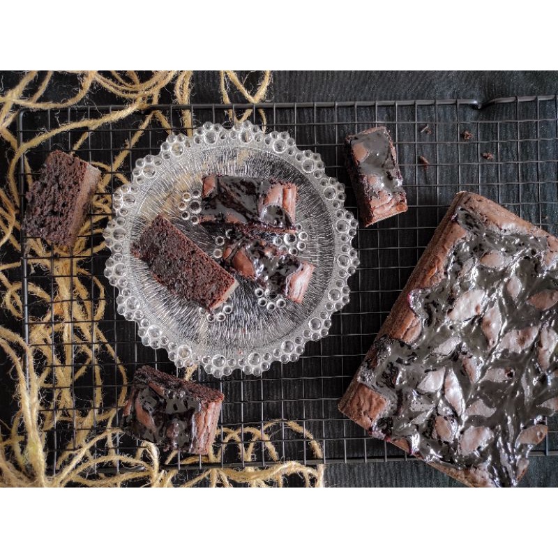 

Fudgy Brownies Blueberry