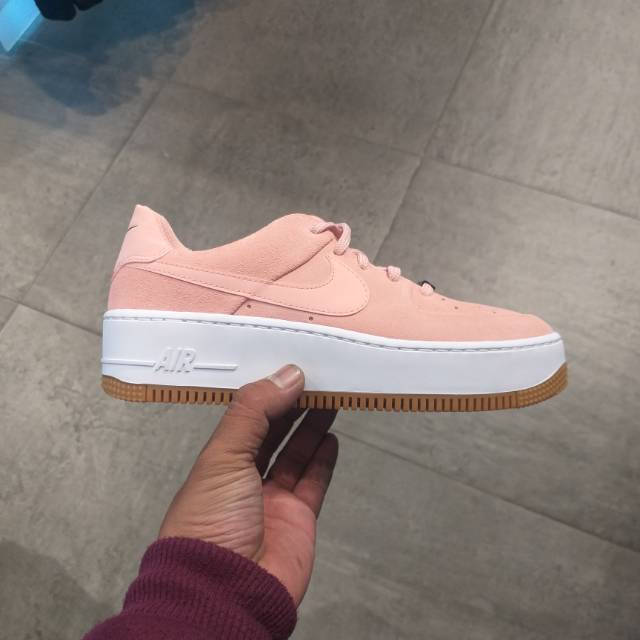 wmns nike air force 1 sage low