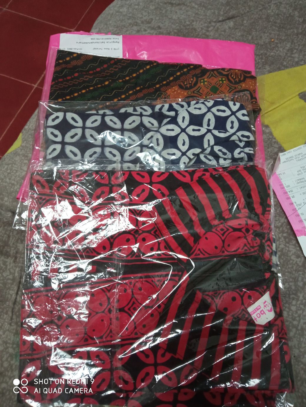 Dikirim Random Round Collar Atasan Batik Anak/ Batik Sekolah/ Baju Anak/ Atasan Anak/ Pakaian Batik