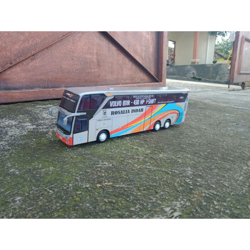 Skala 1/43 Miniatur Bis Murah Po Rosalia Indah UHD Jetbus3UHD Spek Full Interior Limited Edition