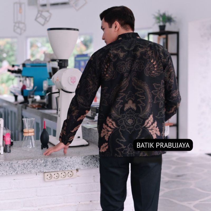 MAHKOTA Batik Pria Modern Premium Full Furing Lengan Panjang Solo - Baju Batik Pria Hitam Seragam Kerja Kantor