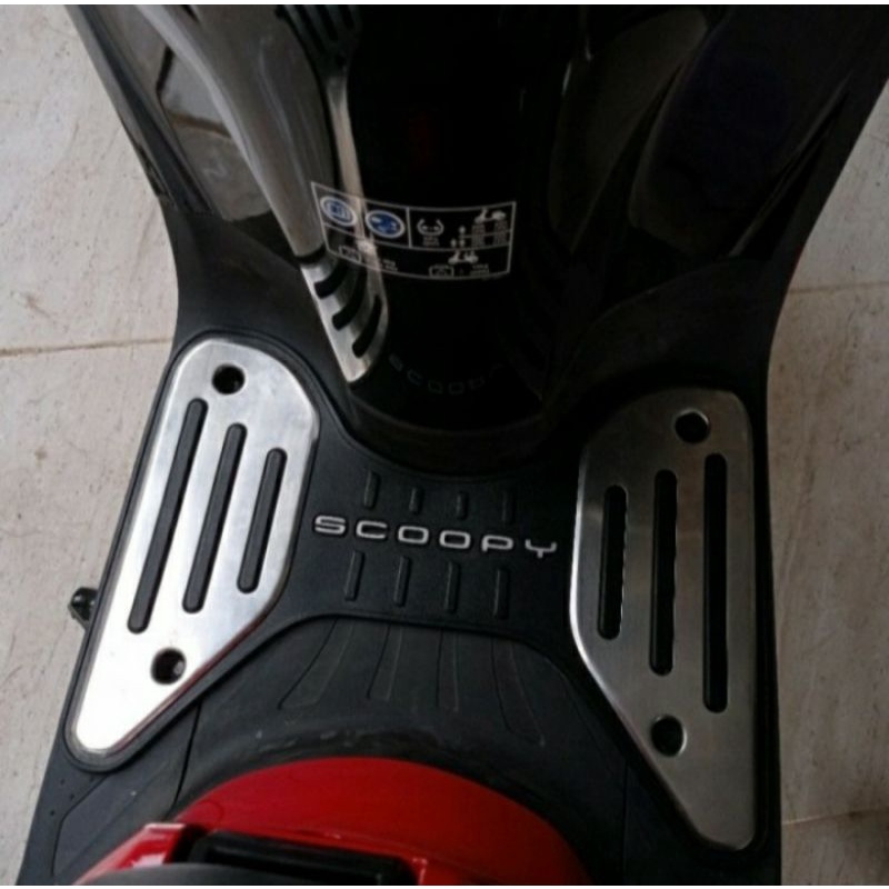 Karpet Honda New Scoopy 2020-2023 Bordes New Scoopy 2020-2023 Pijakan kaki New Scoopy 2020-2023 Original AHM