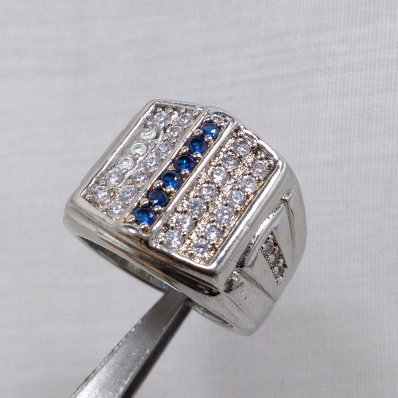 BATU BLUE SAFIR KOMBINASI DIAMOND MOISSANITE TABUR