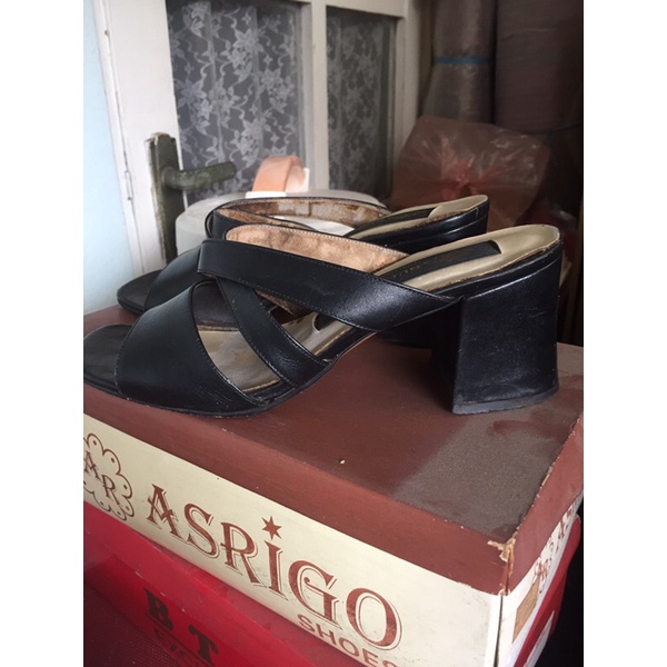 PRELOVED BUCCHERI SANDAL WEDGES WANITA