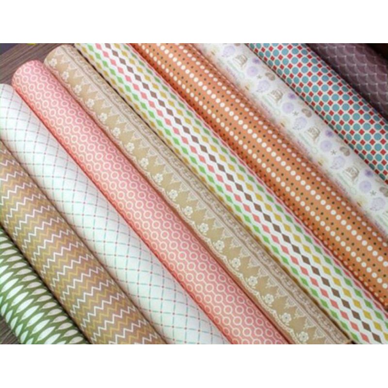 

Kertas Kado, Box Hampers & Ucapan