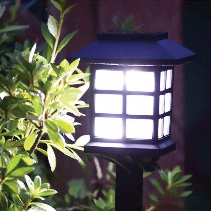 Lampu Taman Tancap LED Energi Solar Waterproof Tenaga Surya Matahari Dekorasi Rumah Outdoor Creative