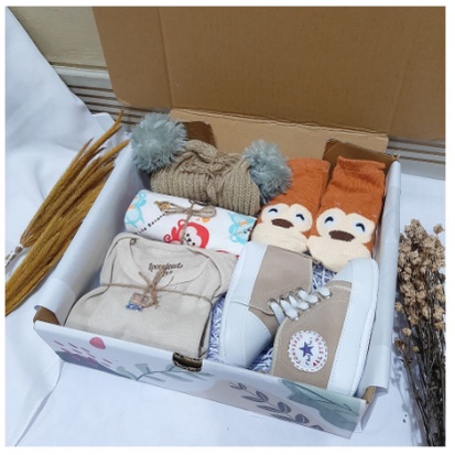 Hampers Bayi Newborn / Kado Lahiran / Jumper Baby / Kado Bayi Baru Lahir / Kado Anak