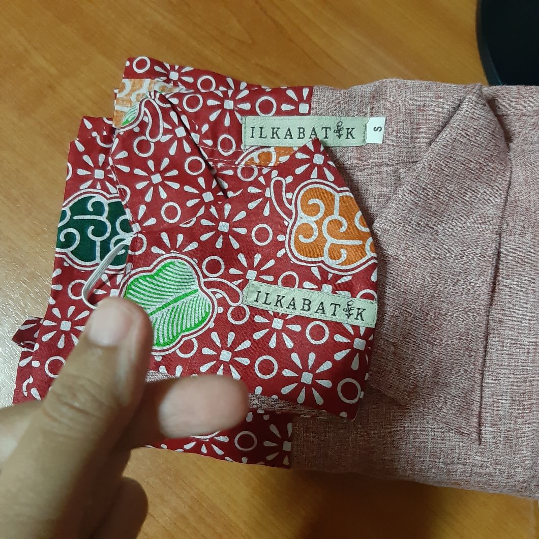 Atasan Batik Wanita Lilliana Leaf Busui 7203