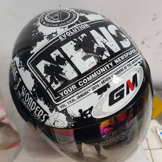 HELM GM EVO MOTIF NEWS KORAN BLACK