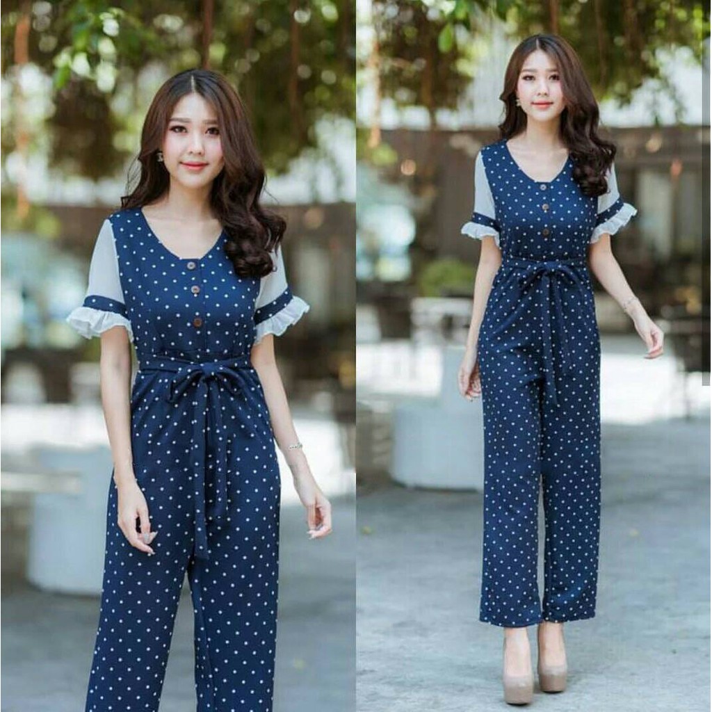 D19 1146 jp polyko navy Bhn katun, fit to xl, LD 100, pjg 135, kancing depan , ada belt bis
