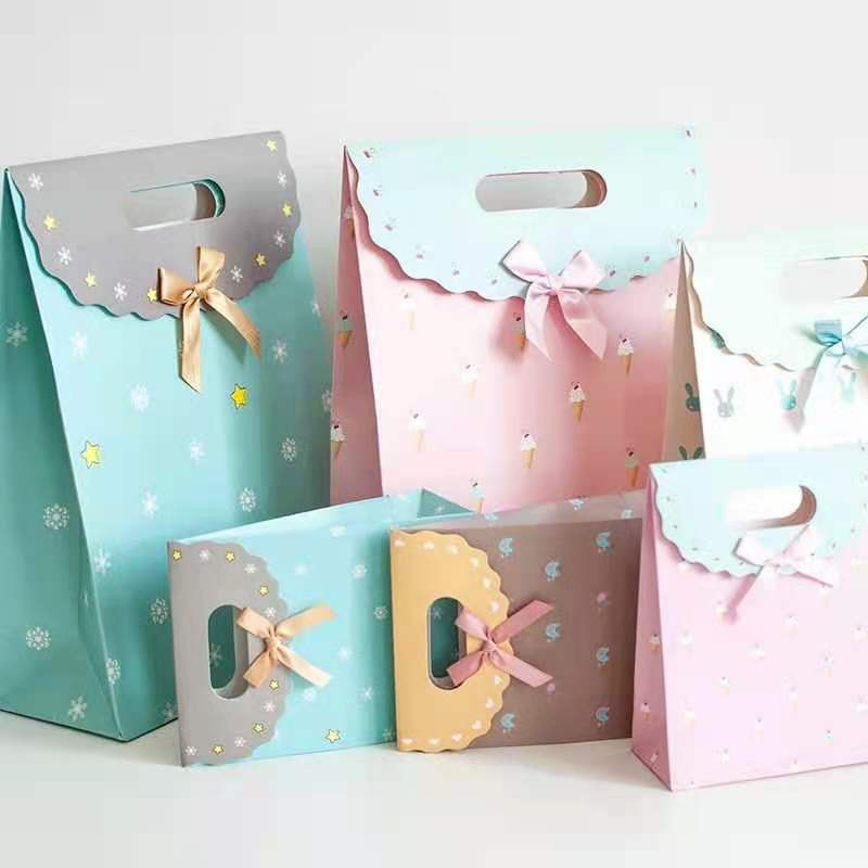 PAPER BAG / 32x24x10 CM / PAPERBAG HADIAH KADO / TEMPAT KADO HADIAH / SOUVENIR BOX BESAR