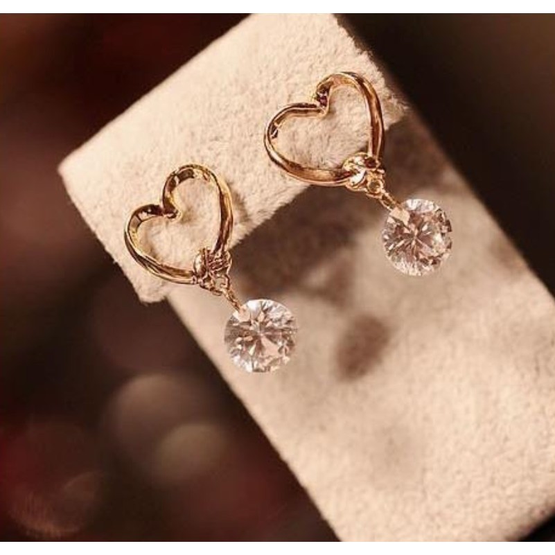 Anting Wanita LOVE B30 Women Stud Earrings Giwang Tusuk Cewe Korea Fashion Korean Style ZIRCONIA