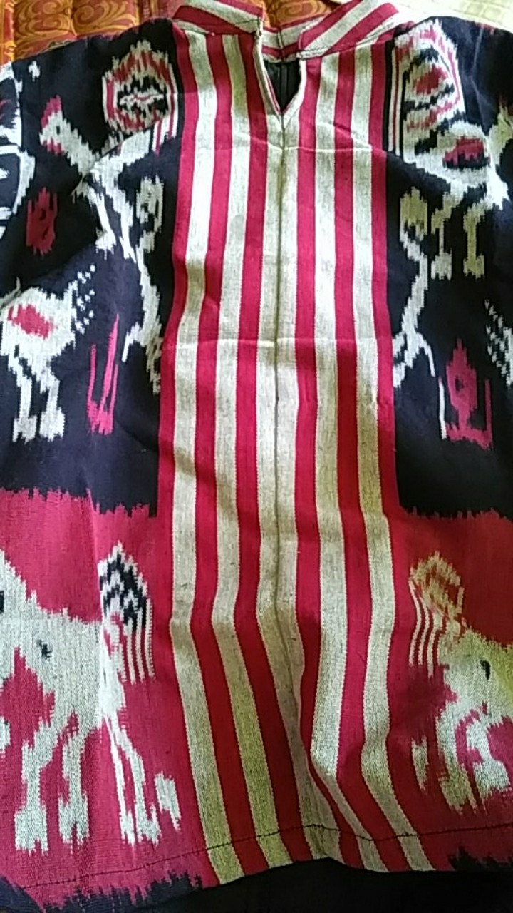 V Neck Tenun Sumba Fa211ah