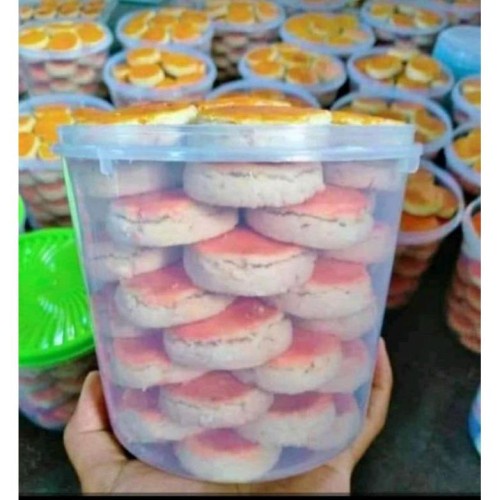 Kue Kacang KUCANG Asli Jember Kuker Kue Kering 1 KG