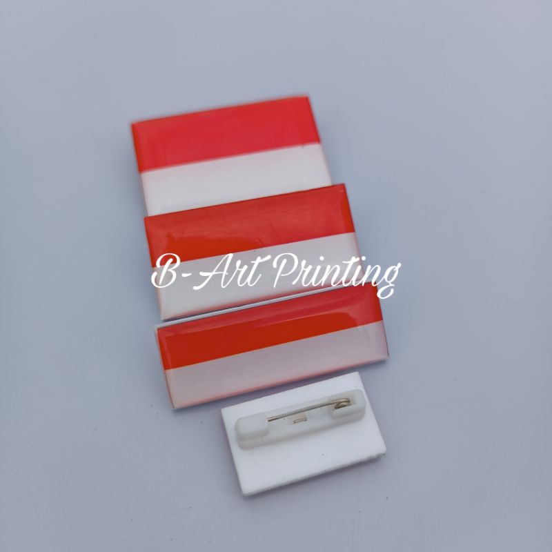 Pin bendera merah putih pin merah putih bahan akrilik peniti resin glass