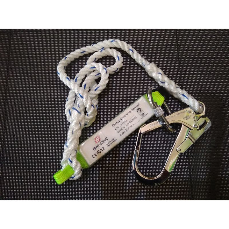 

ABSORBER SINGLE HOOK LANYARD