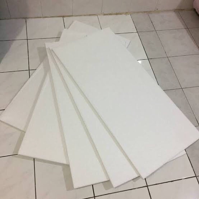 

Styrofoam Toples (Packing Tambahan)