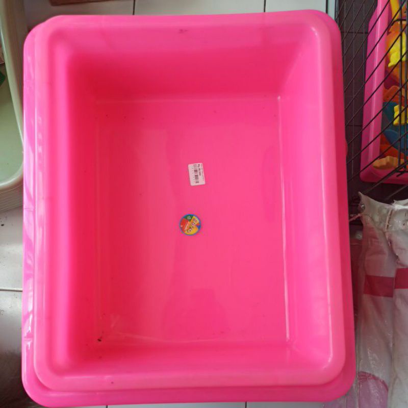 liter box untuk tempat pasir kucing( tahu warna)