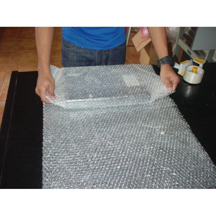 Bubble Wrap Bening 50 meter dengan Lebar 30 dan 40 cm Tebal dan Kuat