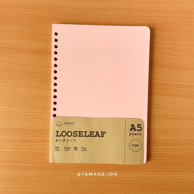 

Tamane Loose Leaf isi binder plain polos warna pink 80gsm A5 20 hole lubang