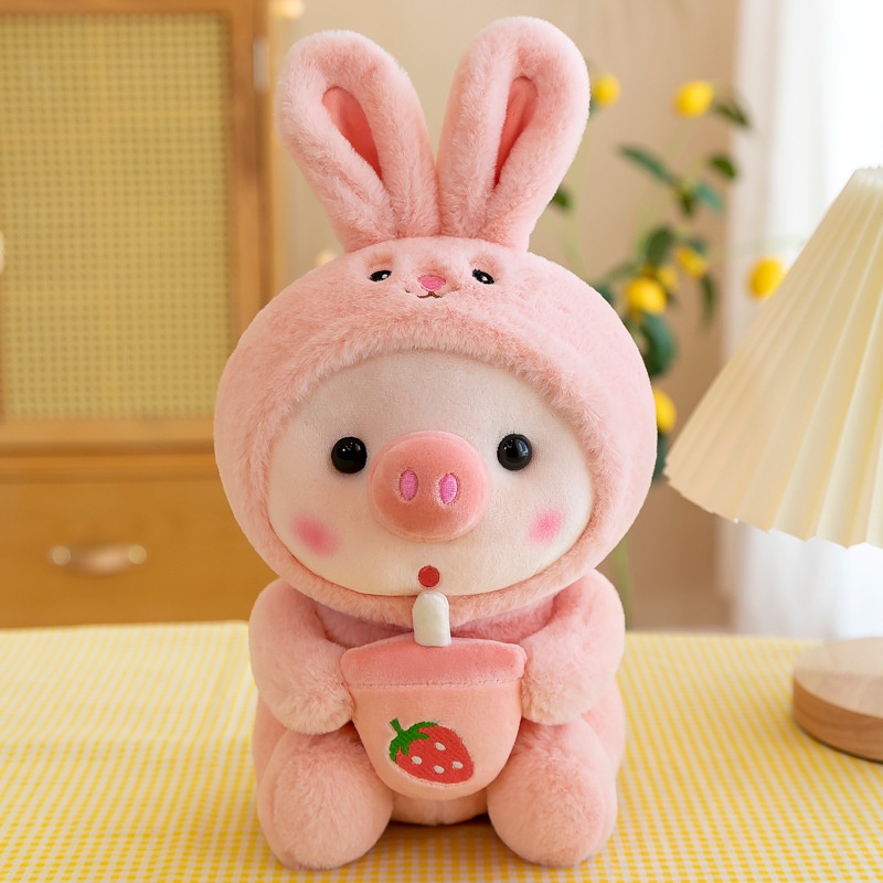 Boneka piggy pegang juice bahan plush