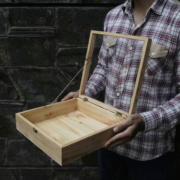 

[COD] Woodlic Box 25 x 25 x 7 cm / Kotak Akrilik Kayu / Kotak Valentine Kado [COD]
