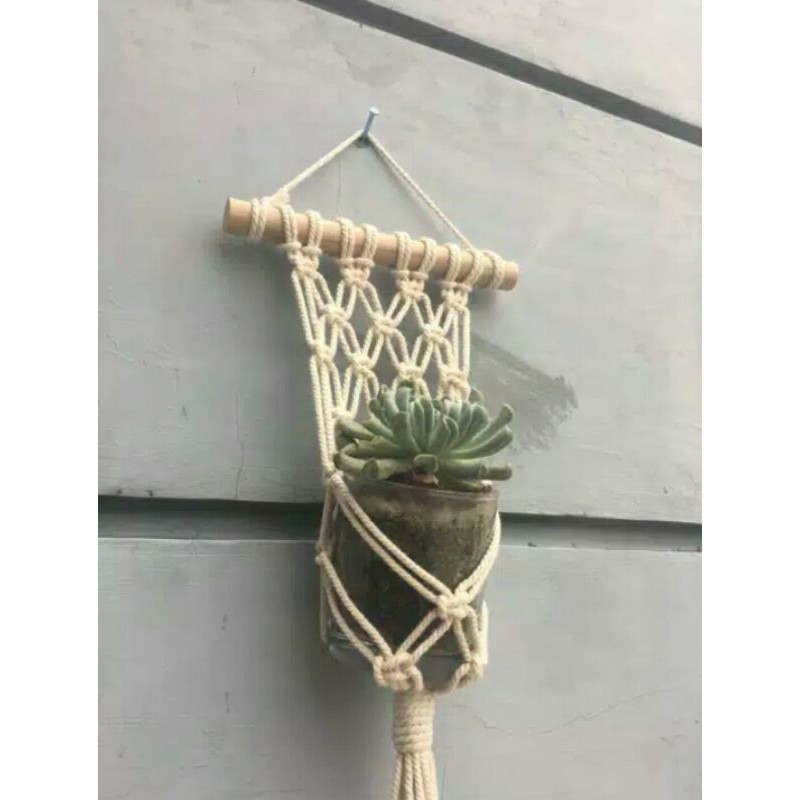 Macrame Plant Hanging (BUY 6 FREE 1)