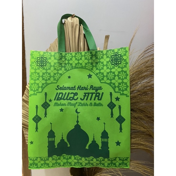 

Tas Bingkisan Lebaran