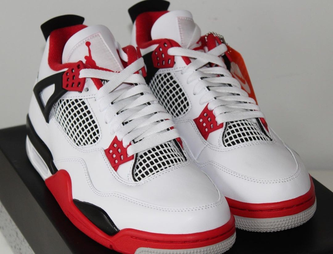 aj4 red fire