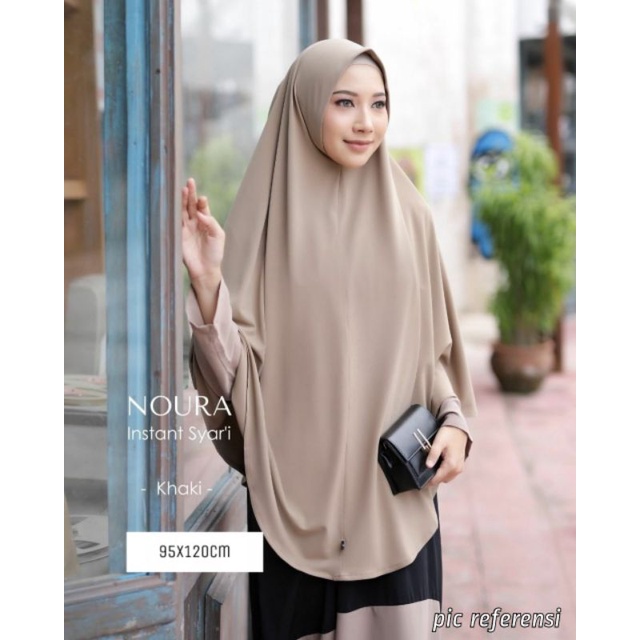 Hijab Syar'i Bergo Instan Naura bahan Jersey Korea