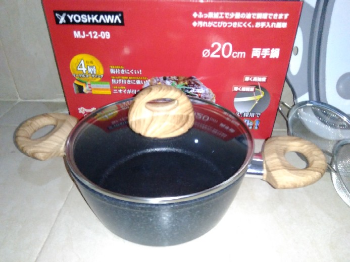 Panci Sauce Pot D20cm H8cm Non Stick Marble Yoshikawa