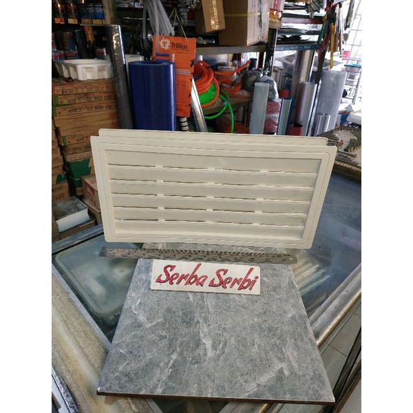 (LUBANG ANGIN) Lubang angin pintu kamar mandi pvc