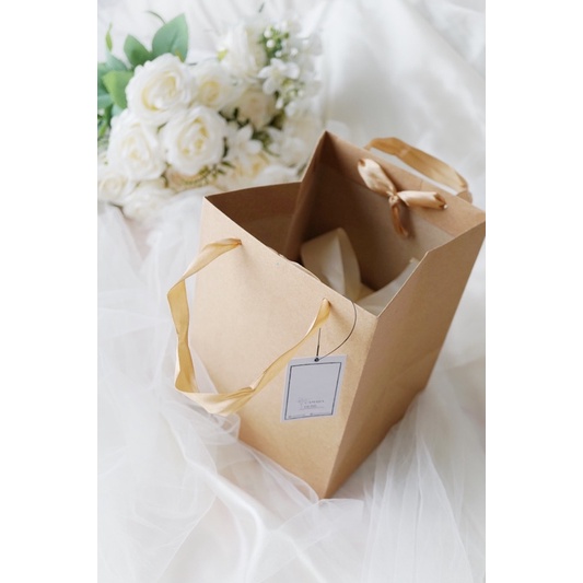 

Paperbag tambahan untuk small box