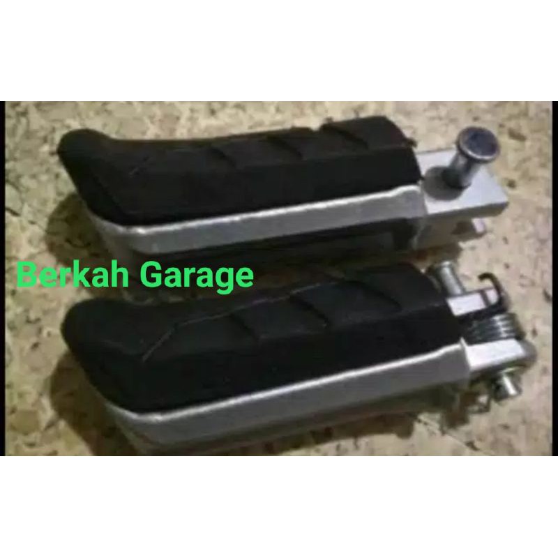 Foot Step - Step Bustep Injekan Kaki Depan Cbr 250 Cbr 150 Facelit Cbr Lokal Cbr 150 Kualitas Terbaik Sepasang