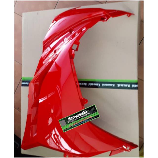 Fairing atas ninja 250 fi 2013-2017 merah bagian kanan original Kawasaki