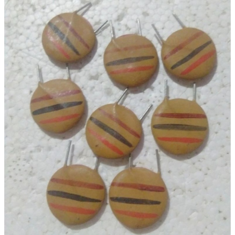 Kapasitor keramik type  sesuai foto 10pcs pengiriman